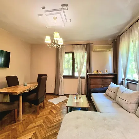 Apartment Nicky's - With Private Parking In Center *