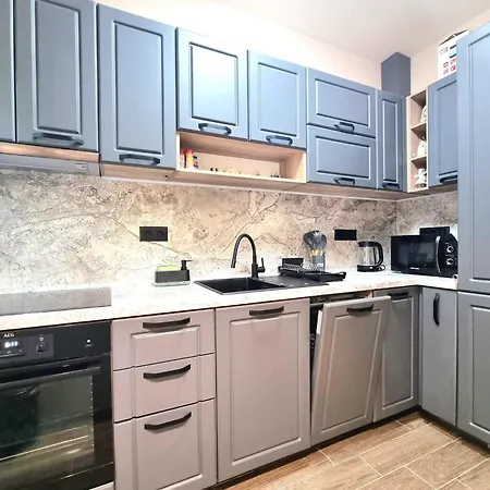 Apartment Nicky's - With Private Parking In Center