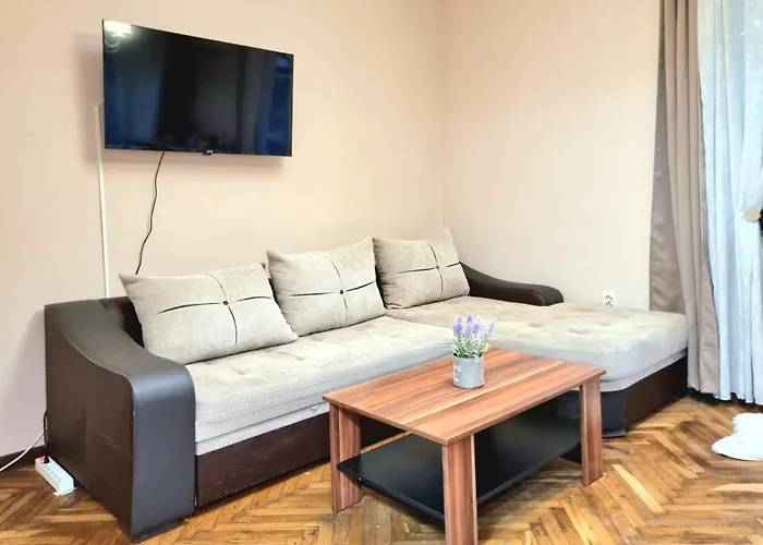 Nicky's - With Private Parking In Center Апартамент