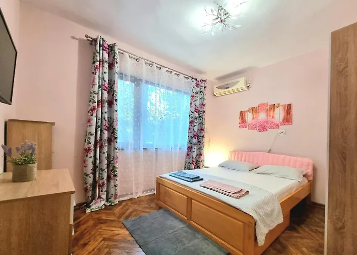 Nicky's - With Private Parking In Center Апартамент *